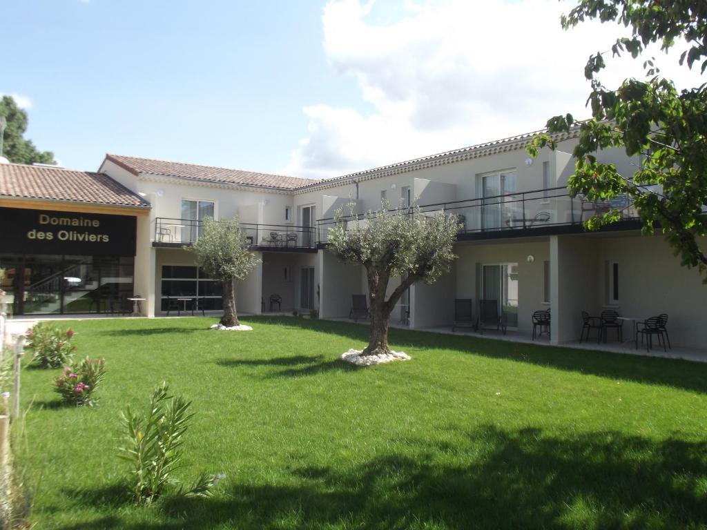 Le Domaine Des Oliviers Hotel Pierrelatte